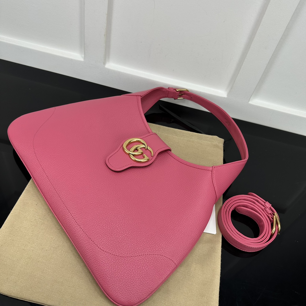 Gucci Hobo Bags